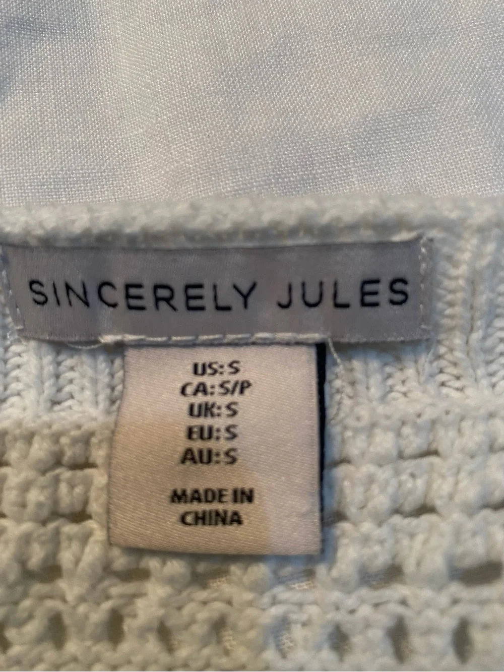 Sincerely Jules Cream Crochet Flutter-Sleeve Crop Top - Picture 5 of 6